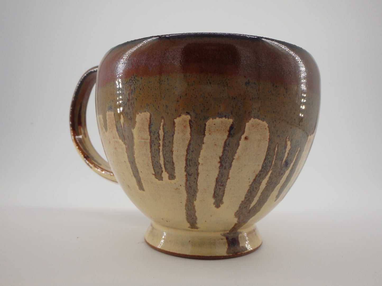 handled bowl 4